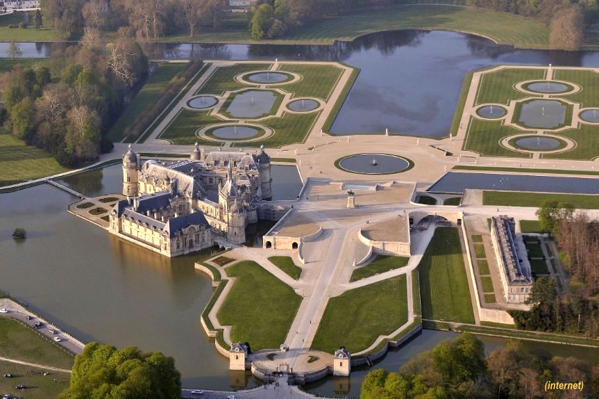Chantilly chateau vu du ciel